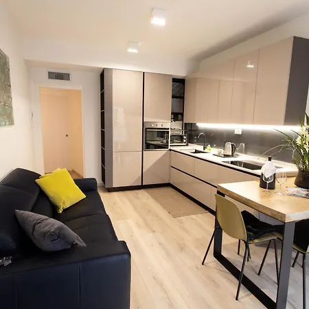 Moderno 140 Bassano Centro 바사노델그라파