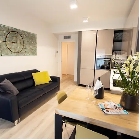 Moderno 140 Bassano Centro 아파트 바사노델그라파